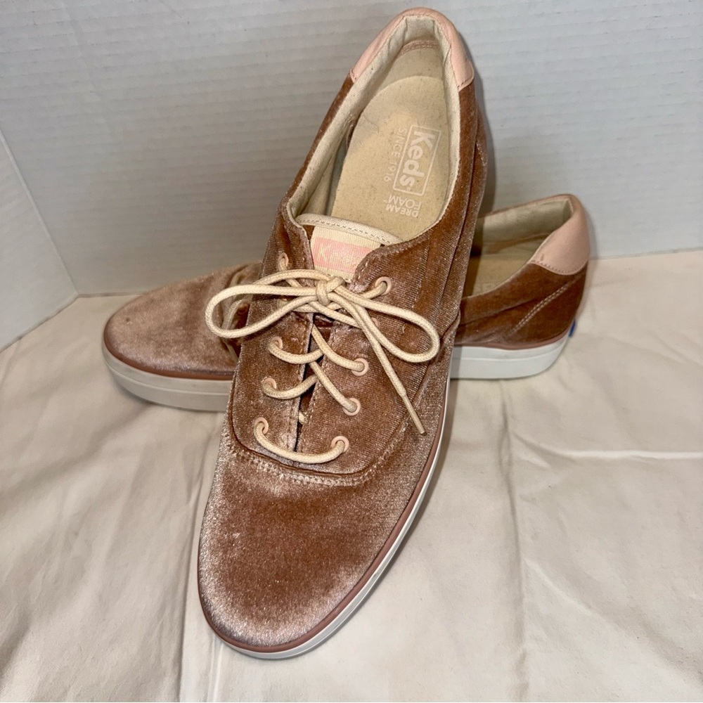 Keds Women's 11 Champagne Pink‎ Tan Velvet Sneakers Tennis Shoes